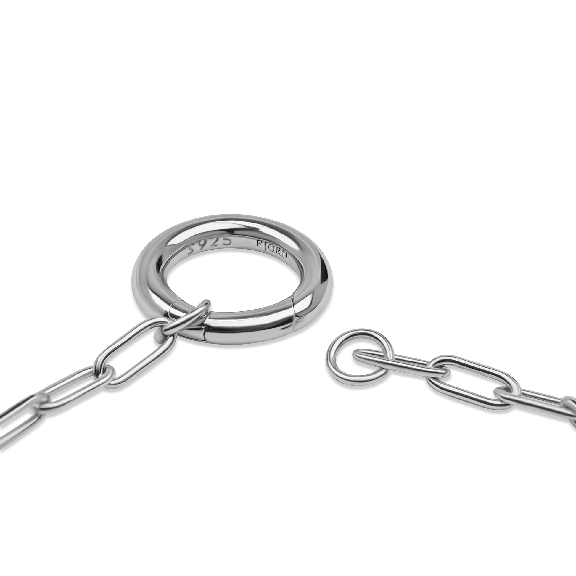 Paperclip Link Clasp Detail - Rhodium-Plated Sterling Silver
